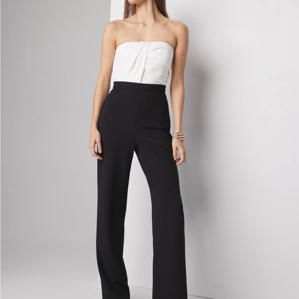 White House Black Market Black and White Jumpsuit Sophisticated Style NWT
